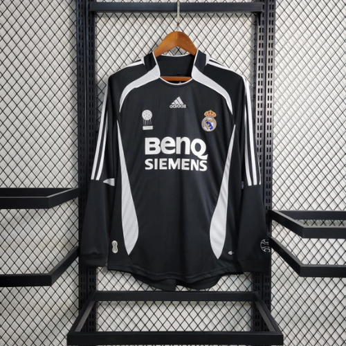 Camisa Retro Real Madrid Manga Longa - 06/07