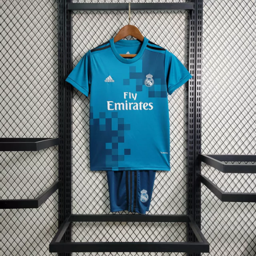 Kit Infantil Retro Real Madrid II - 17/18