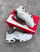 Nike Air Max Plus TN 1 "Bone Olive"