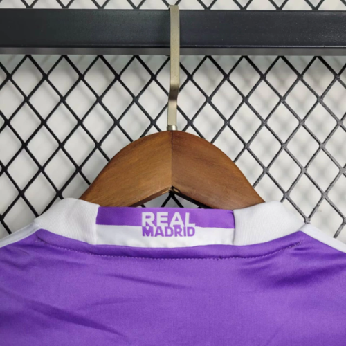 Kit Infantil Retro Real Madrid - 17/18