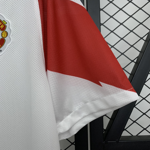 Camisa Retro Manchester United 10/11