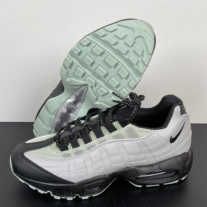 Nike Air Max 95 "Anthracite Black"