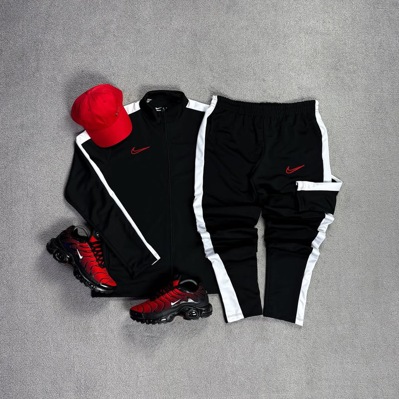 Conjunto NK + Tênis NK TN Plus & Boné