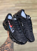 Air Max Plus TN 1 "Black Bright Crimson"