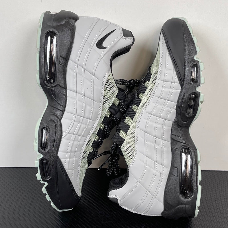 Nike Air Max 95 "Anthracite Black"
