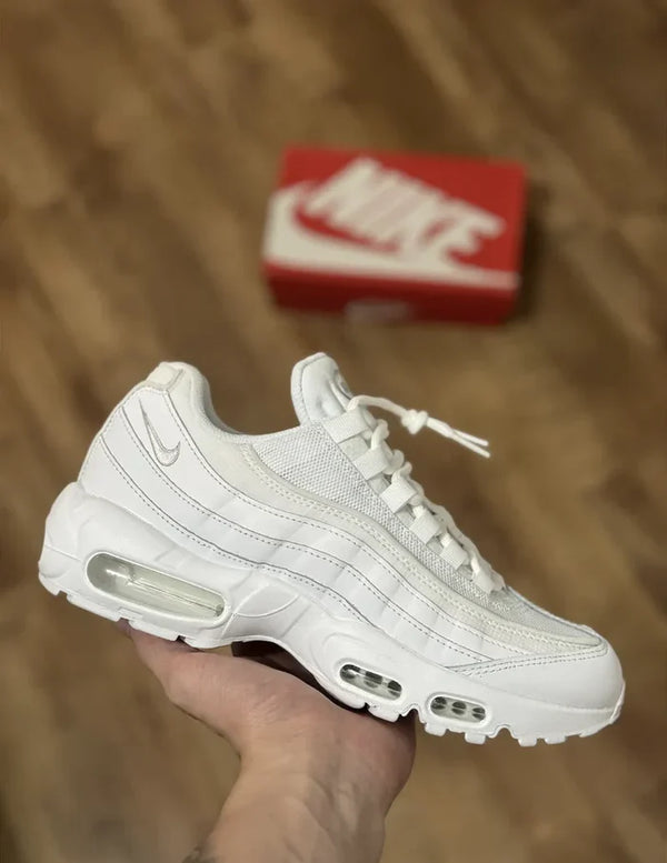 Nike Air Max 95 "Triple White"