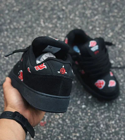 Qix Skate x Damascena 90s OG Preto