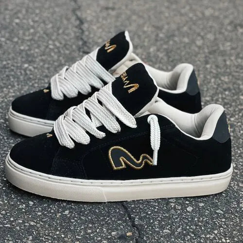 Tesla Hertz Black Gold